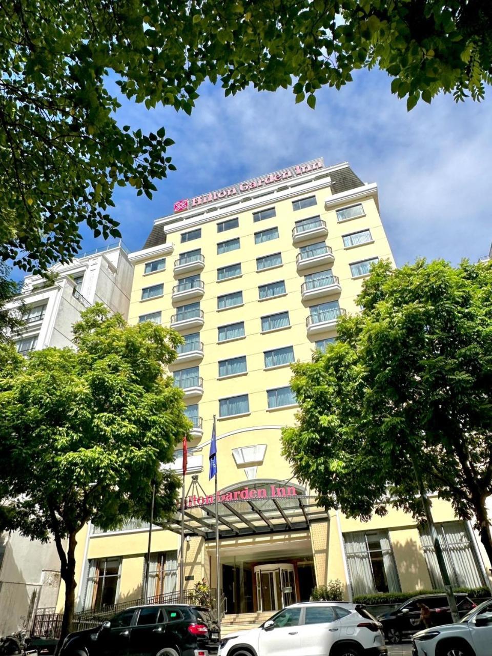 Hilton Garden Inn Hanoi Buitenkant foto