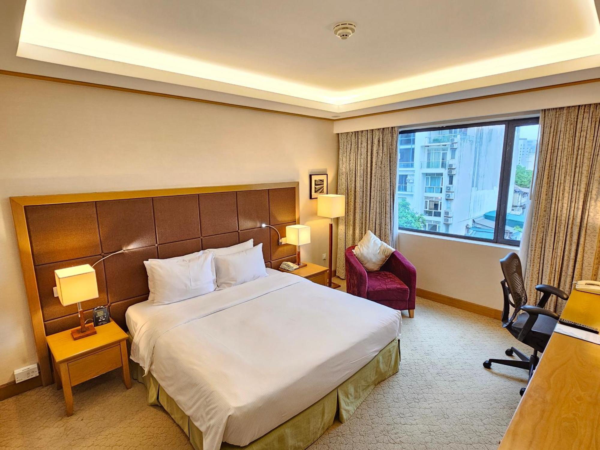 Hilton Garden Inn Hanoi Buitenkant foto