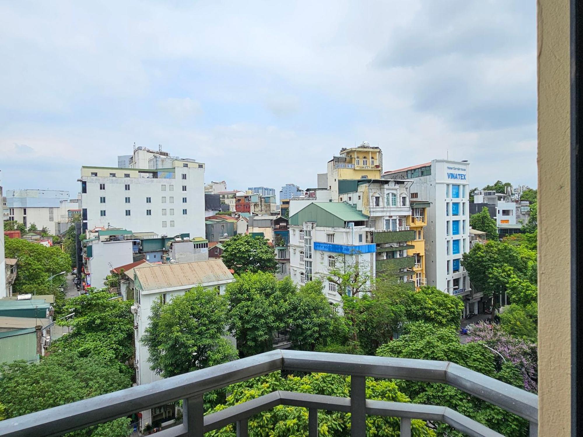 Hilton Garden Inn Hanoi Buitenkant foto